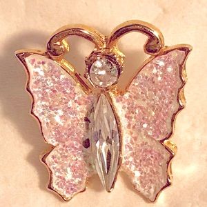 Guardian Angel lapel pin